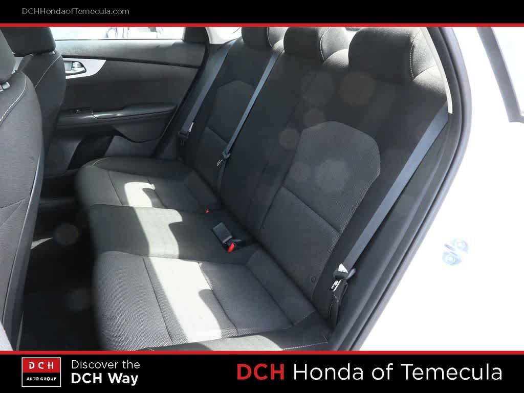 Used 2024 Kia Forte LXS w/ LXS Technology Package FWD image 20