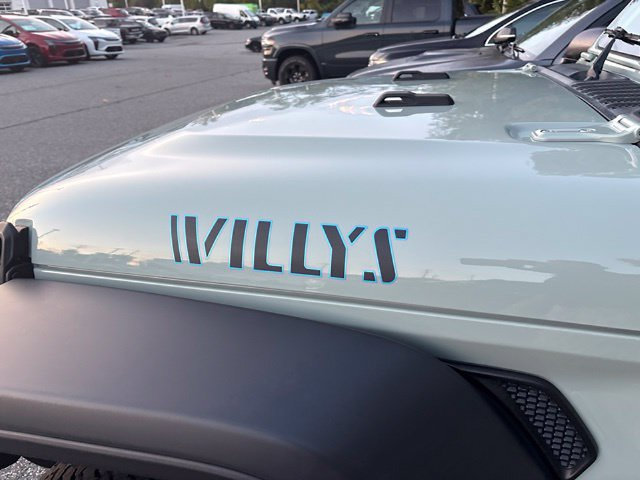 Used 2024 Jeep Wrangler Unlimited AWD/4WD image 25