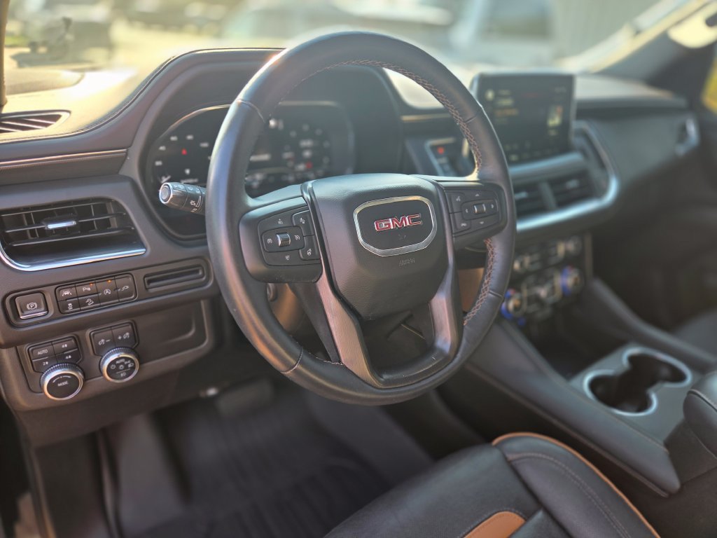 Used 2022 GMC Yukon AT4 AWD/4WD image 18