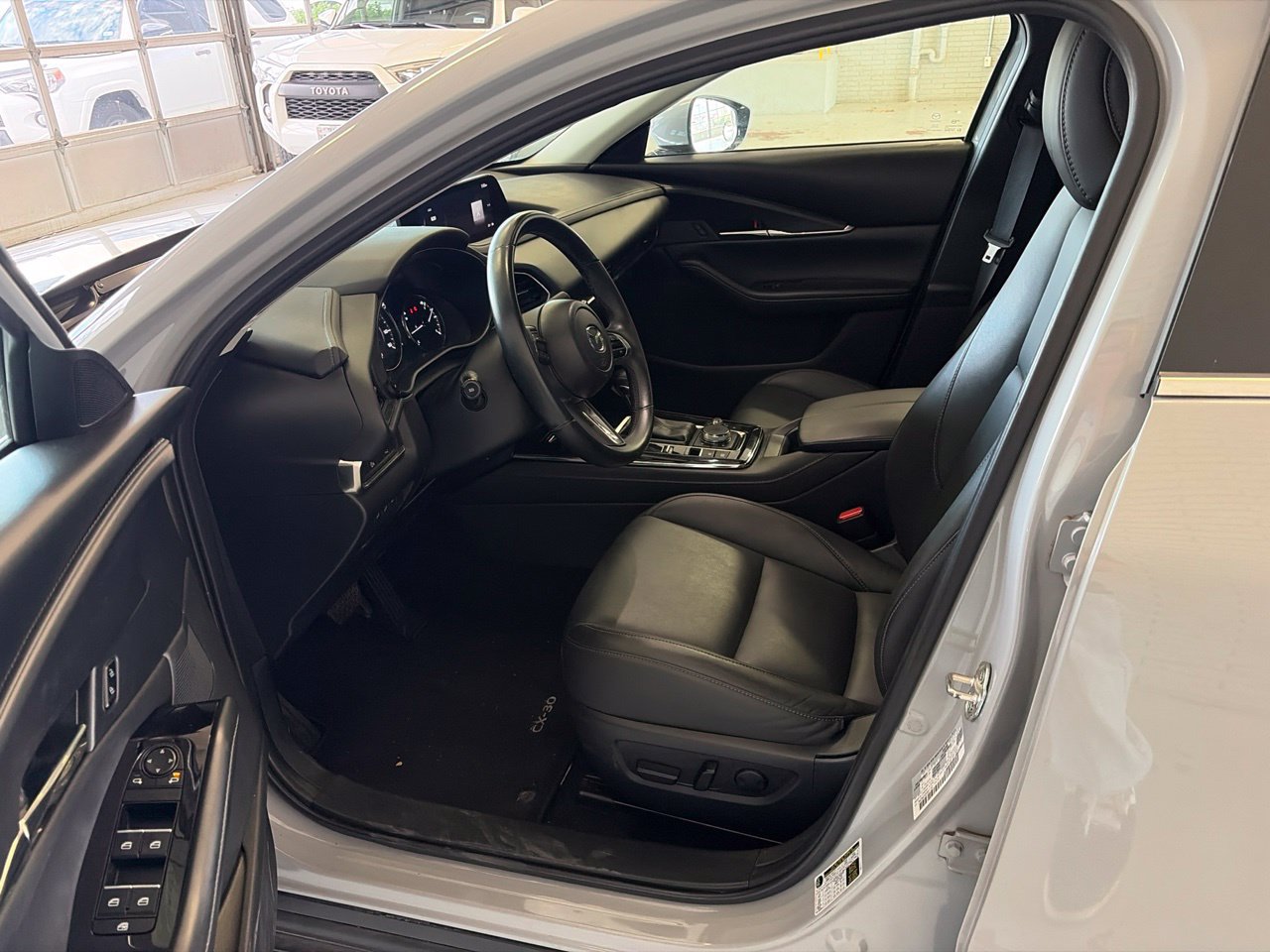 Used 2025 MAZDA CX-30 AWD 2.5 S w/ Preferred Package image 10