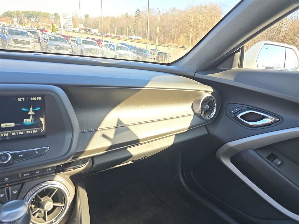 Used 2017 Chevrolet Camaro LT w/ RS Package image 20