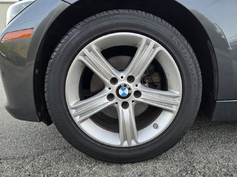 Used 2015 BMW 328d xDrive Sedan AWD/4WD image 13