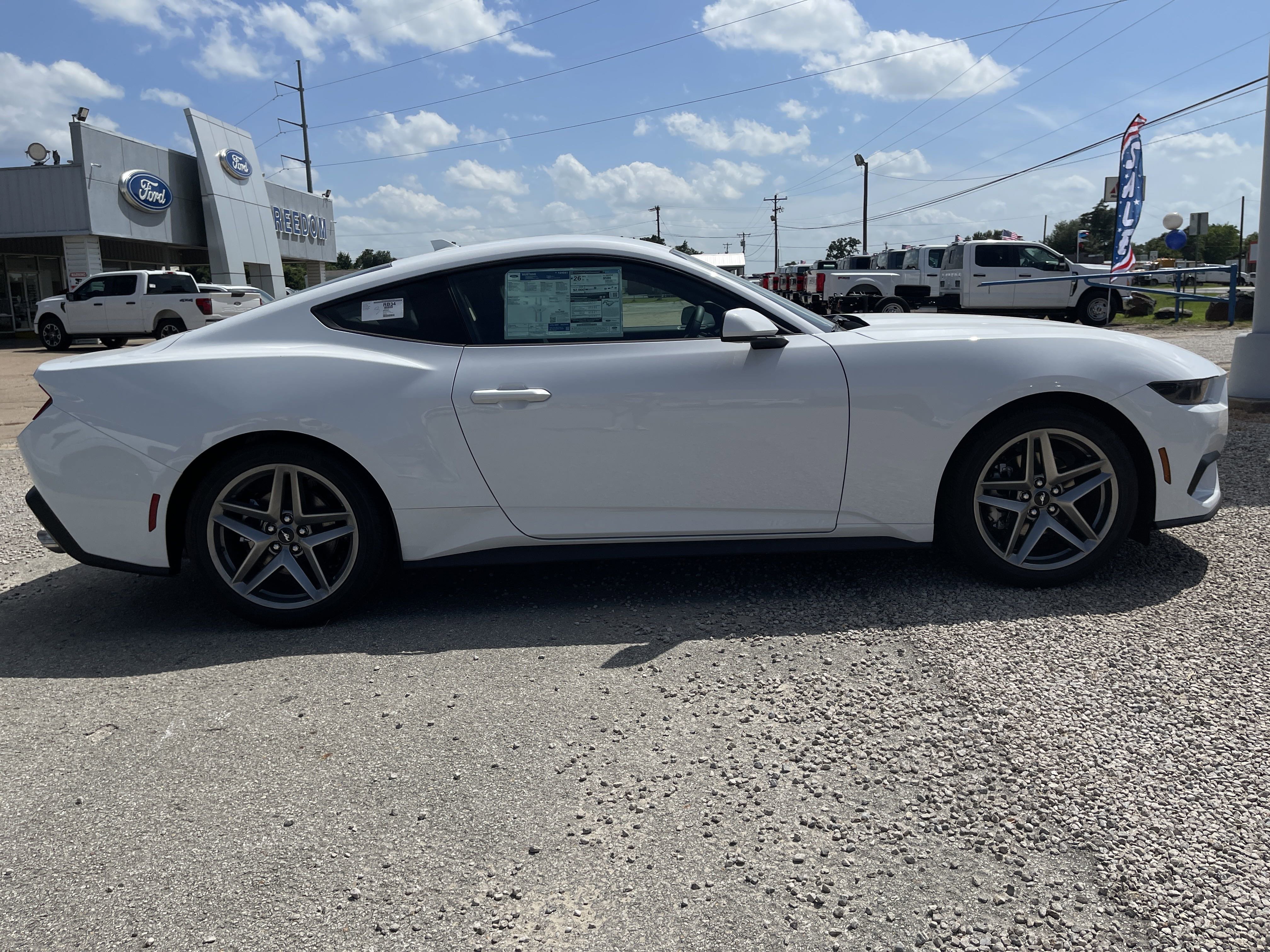 New 2025 Ford Mustang Coupe image 3
