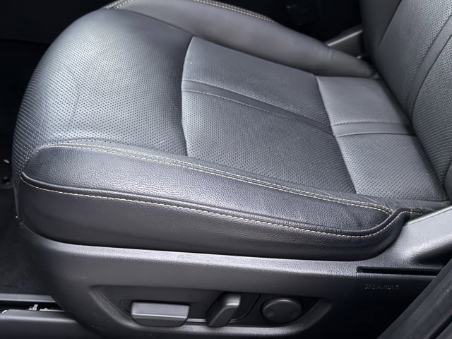 Used 2024 MAZDA CX-90 3.3 Turbo w/ Premium Package image 27