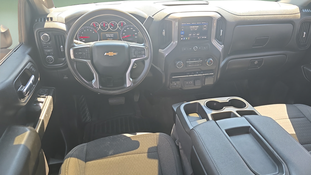 Used 2022 Chevrolet Silverado 2500 Custom w/ Custom Value Package AWD/4WD image 17