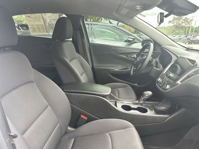 Used 2023 Chevrolet Malibu RS FWD image 19