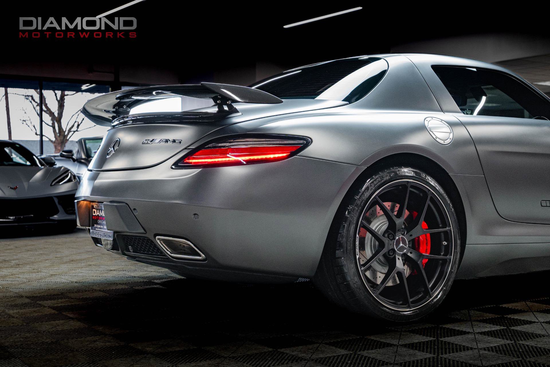 Used 2015 Mercedes-Benz SLS AMG GT Final Edition image 32