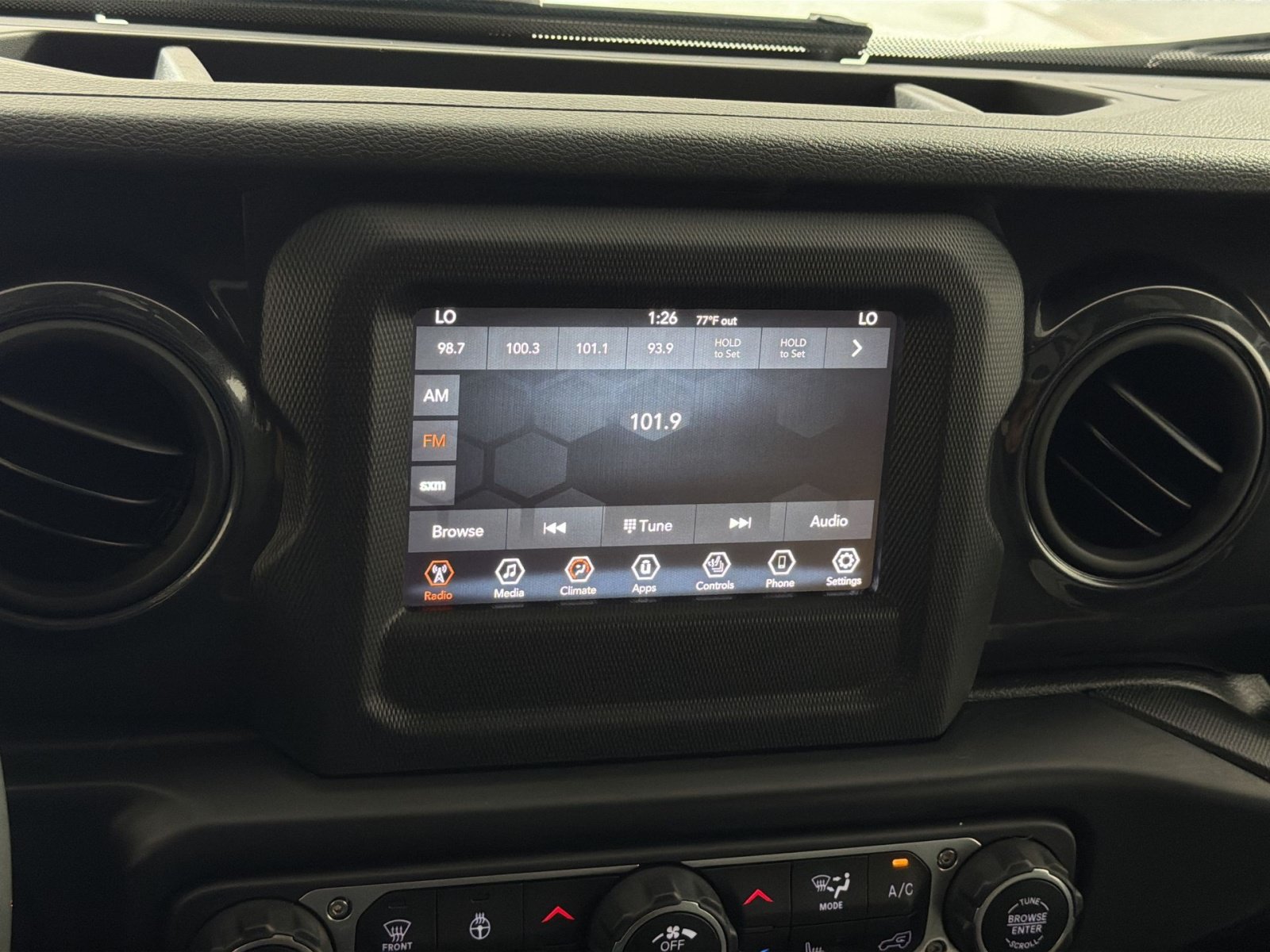 Used 2021 Jeep Wrangler Unlimited Sport AWD/4WD image 18