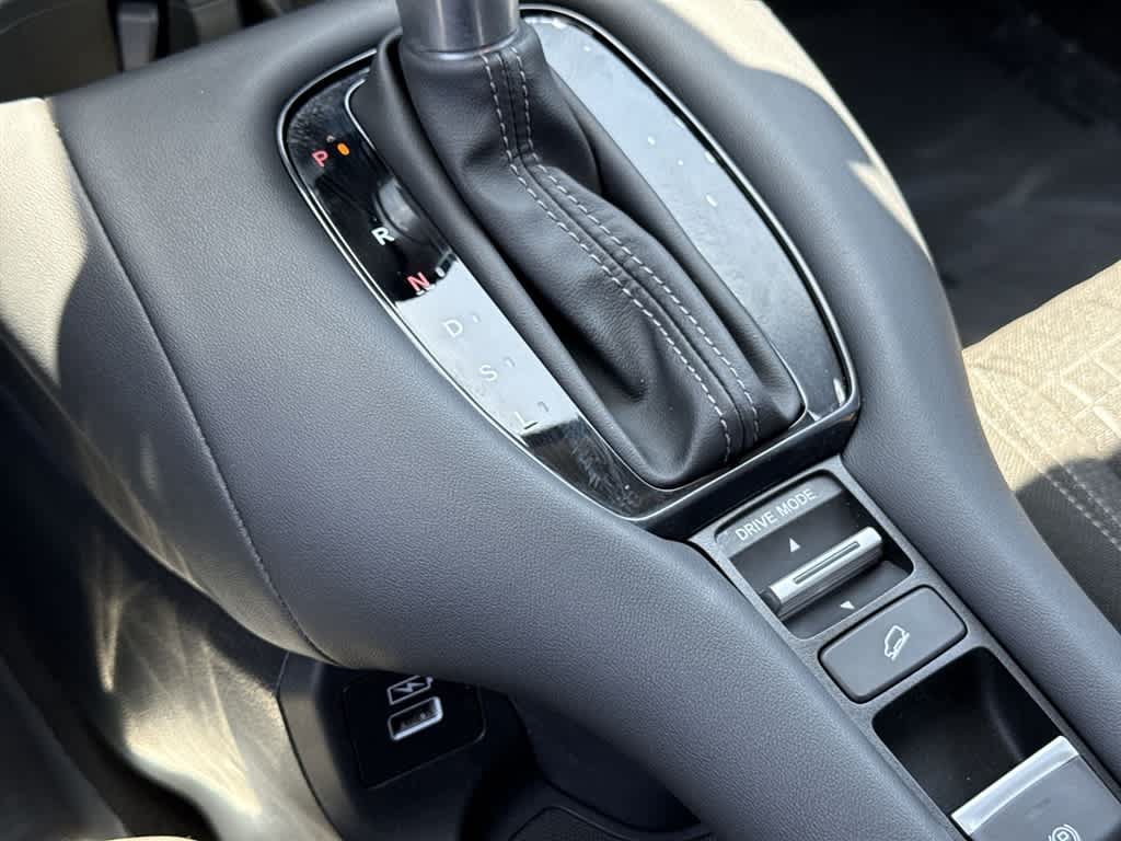 Certified 2023 Honda HR-V LX image 25