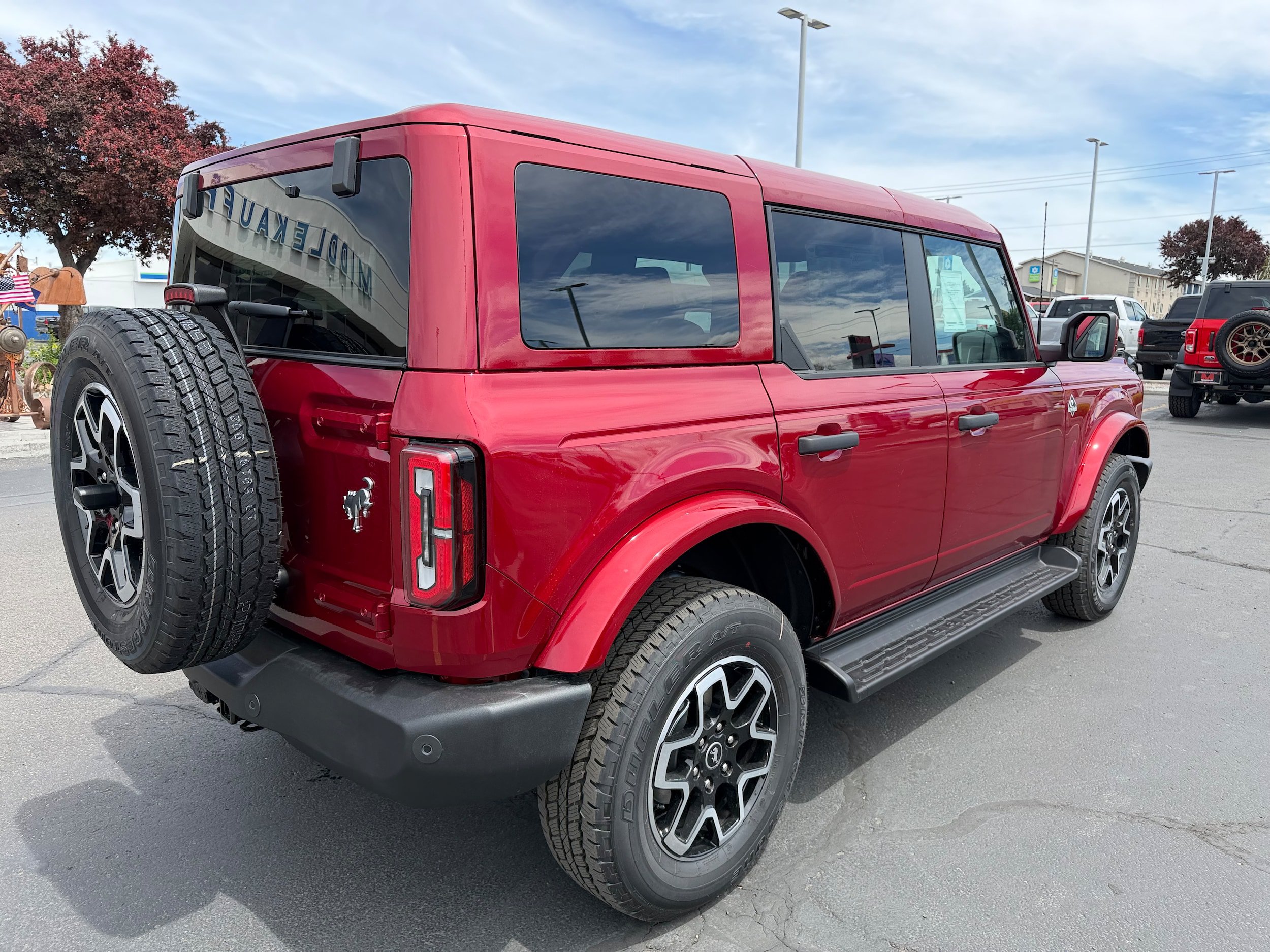 New 2026 Ford Bronco Outer Banks AWD/4WD image 3