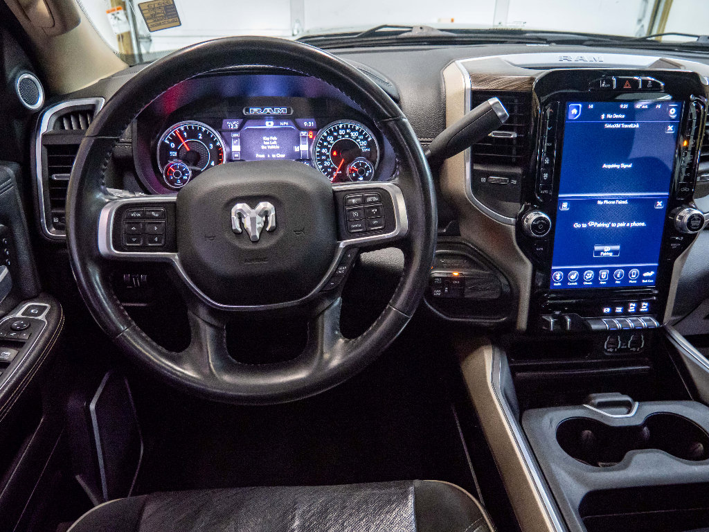 Used 2020 RAM 3500 Laramie image 32