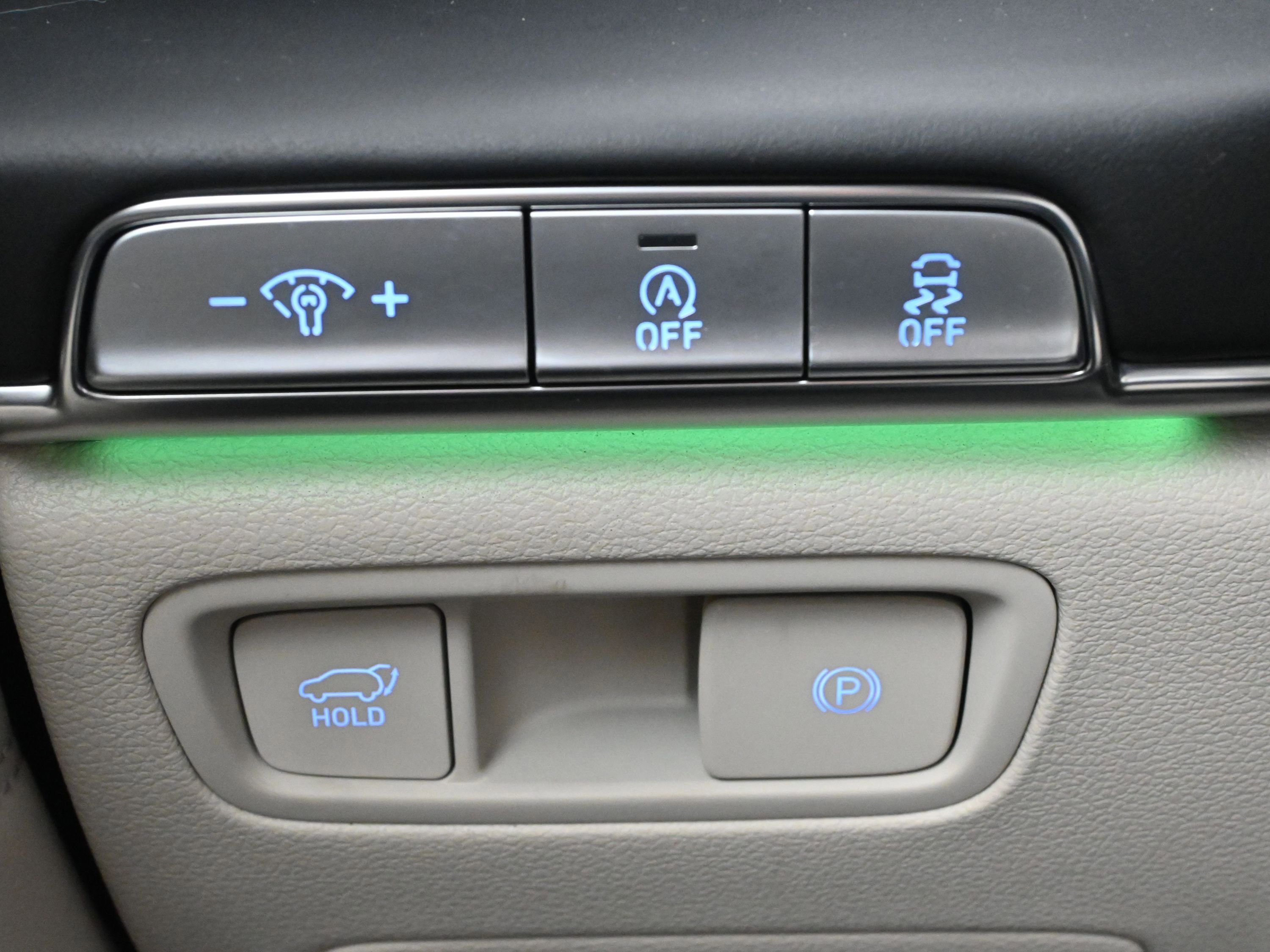 Used 2022 Genesis GV80 2.5T w/ Prestige Package 04 image 12