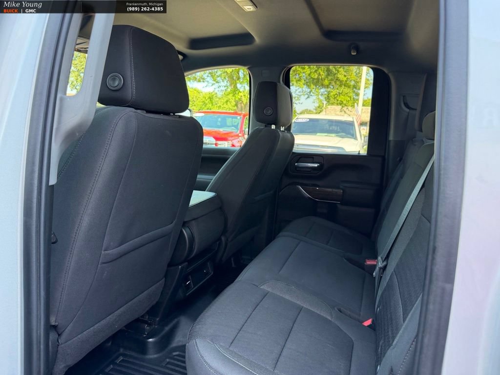 Used 2022 GMC Sierra 2500 SLE w/ X31 Off-Road Package AWD/4WD image 9