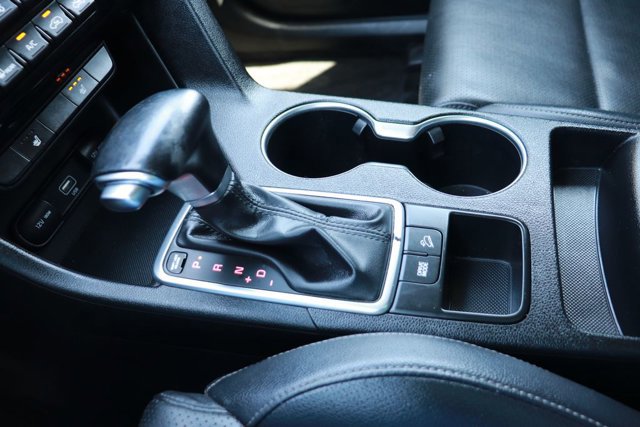Used 2020 Kia Sportage EX FWD image 16