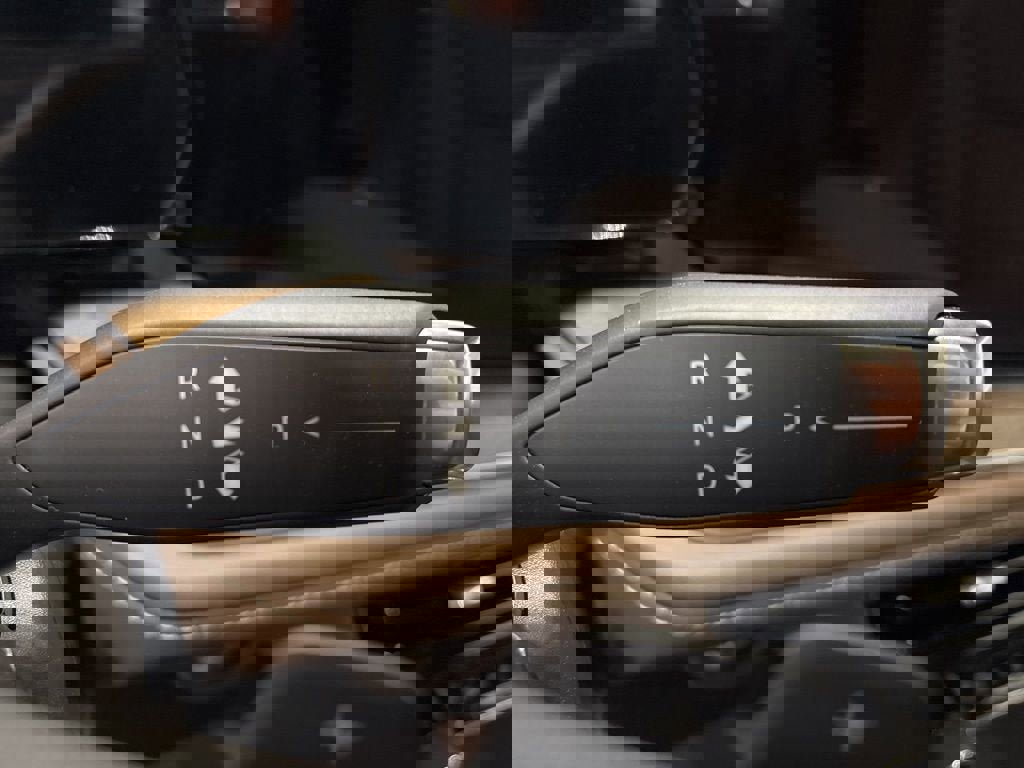 New 2026 Chevrolet Suburban High Country image 19