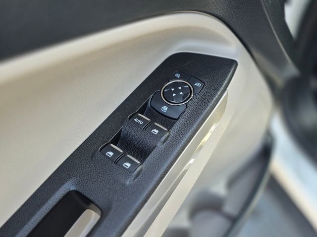 Used 2020 Ford EcoSport Titanium image 23