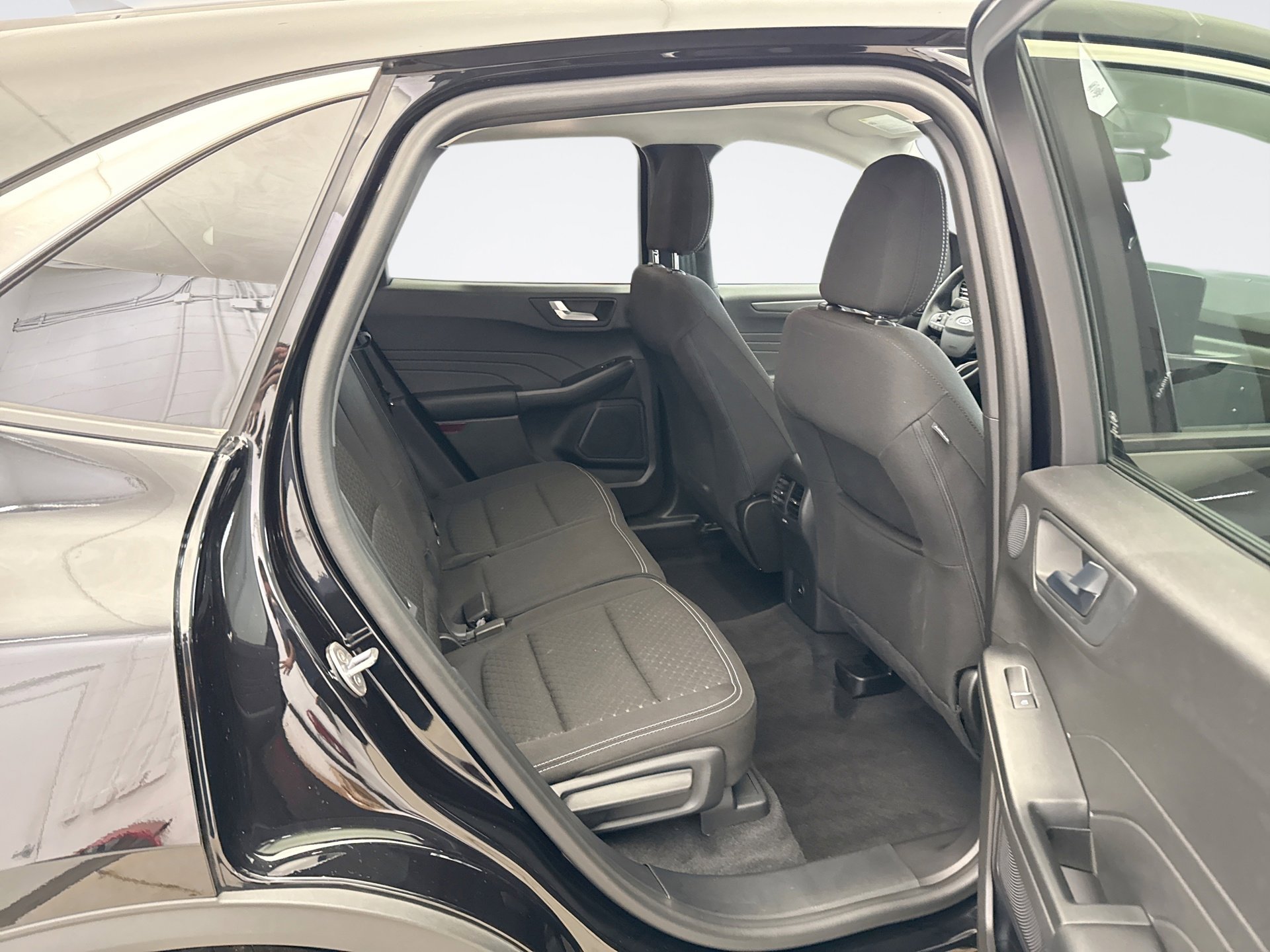 Used 2024 Ford Escape Active w/ Tech Pack #2 AWD/4WD image 21