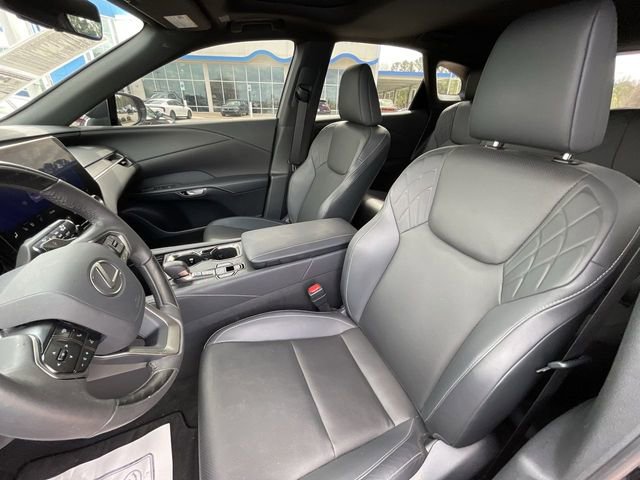 Used 2024 Lexus RX 350 Premium w/ Accessory Package (K3) image 12