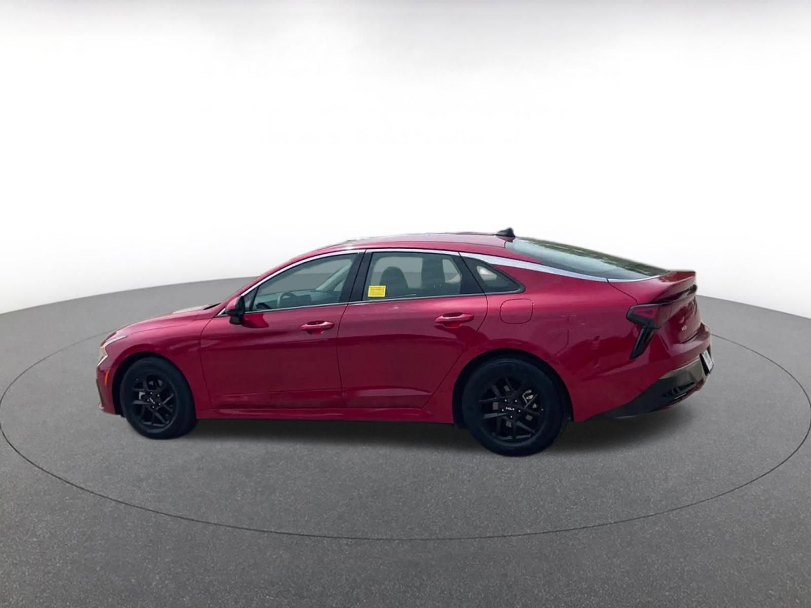 Used 2025 Kia K5 LXS image 10