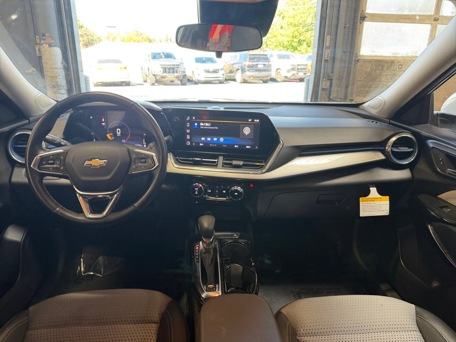 Used 2024 Chevrolet Trax LT w/ Driver Confidence Package FWD image 20