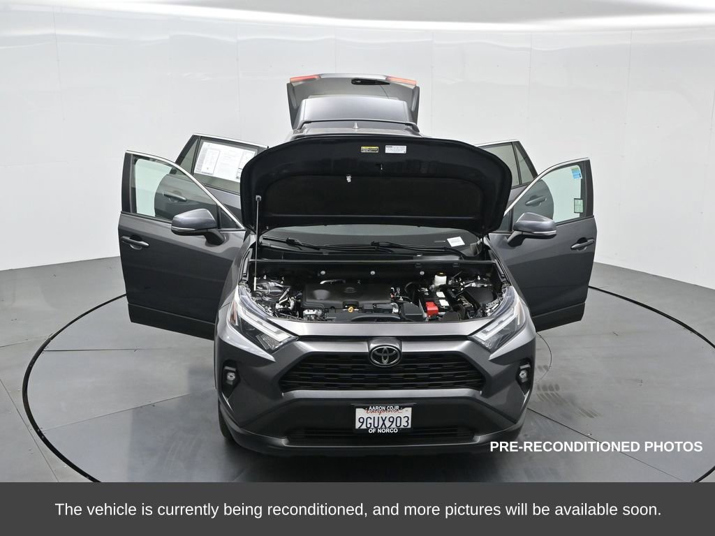 Used 2023 Toyota RAV4 XLE Premium image 33