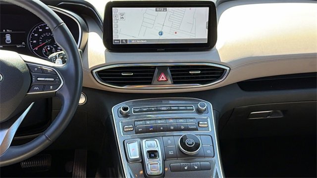 Used 2023 Hyundai Santa Fe SEL image 16