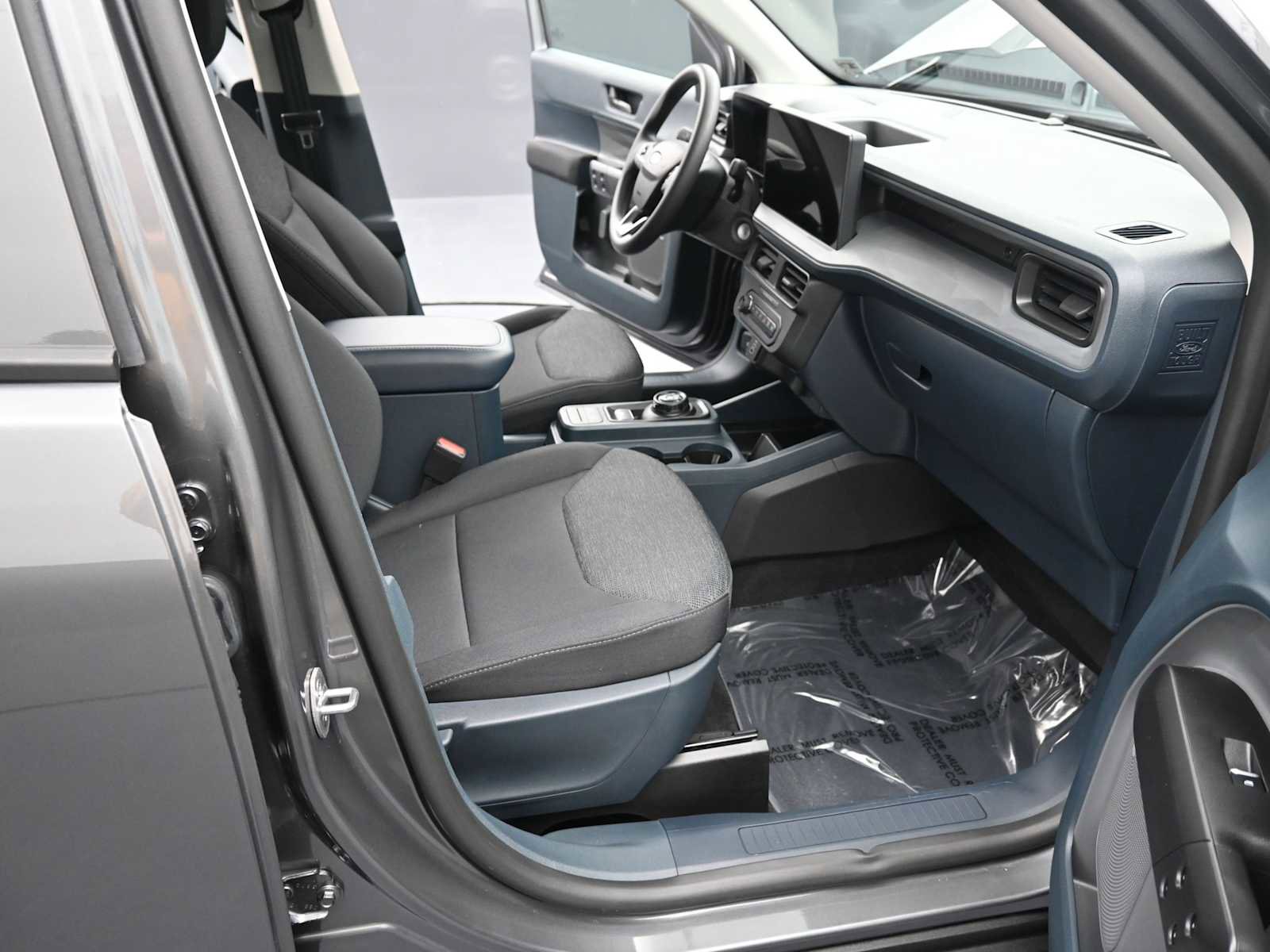 Used 2025 Ford Maverick XL w/ Equipment Group 102A image 13