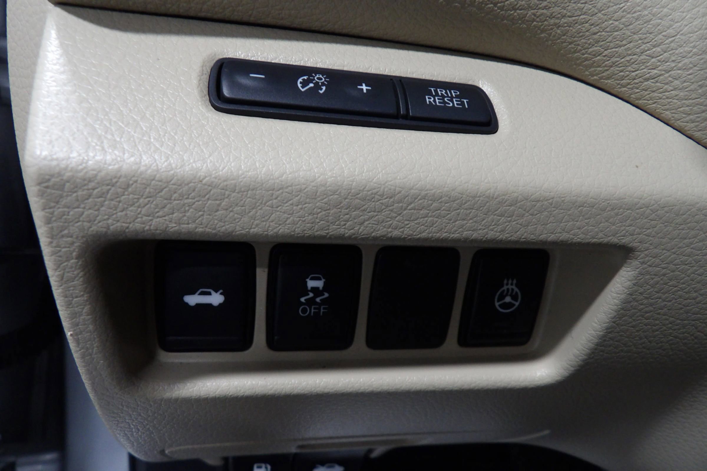 Used 2017 Nissan Altima 2.5 SL w/ Moonroof Package image 20
