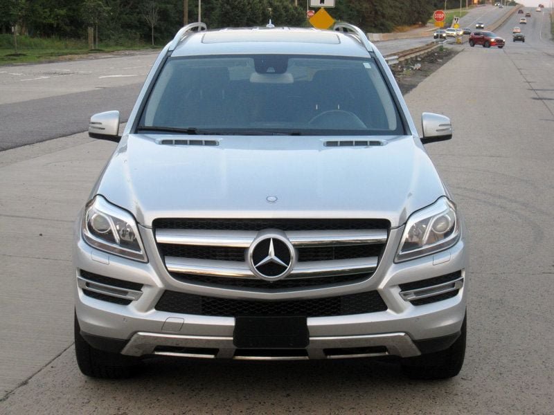 Used 2015 Mercedes-Benz GL 320 BlueTEC 4MATIC image 5