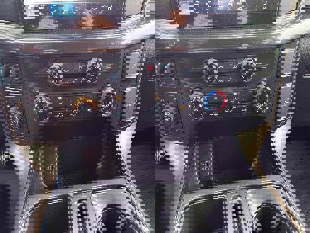 New 2025 Ford F150 STX w/ Equipment Group 201A FX4 image 25