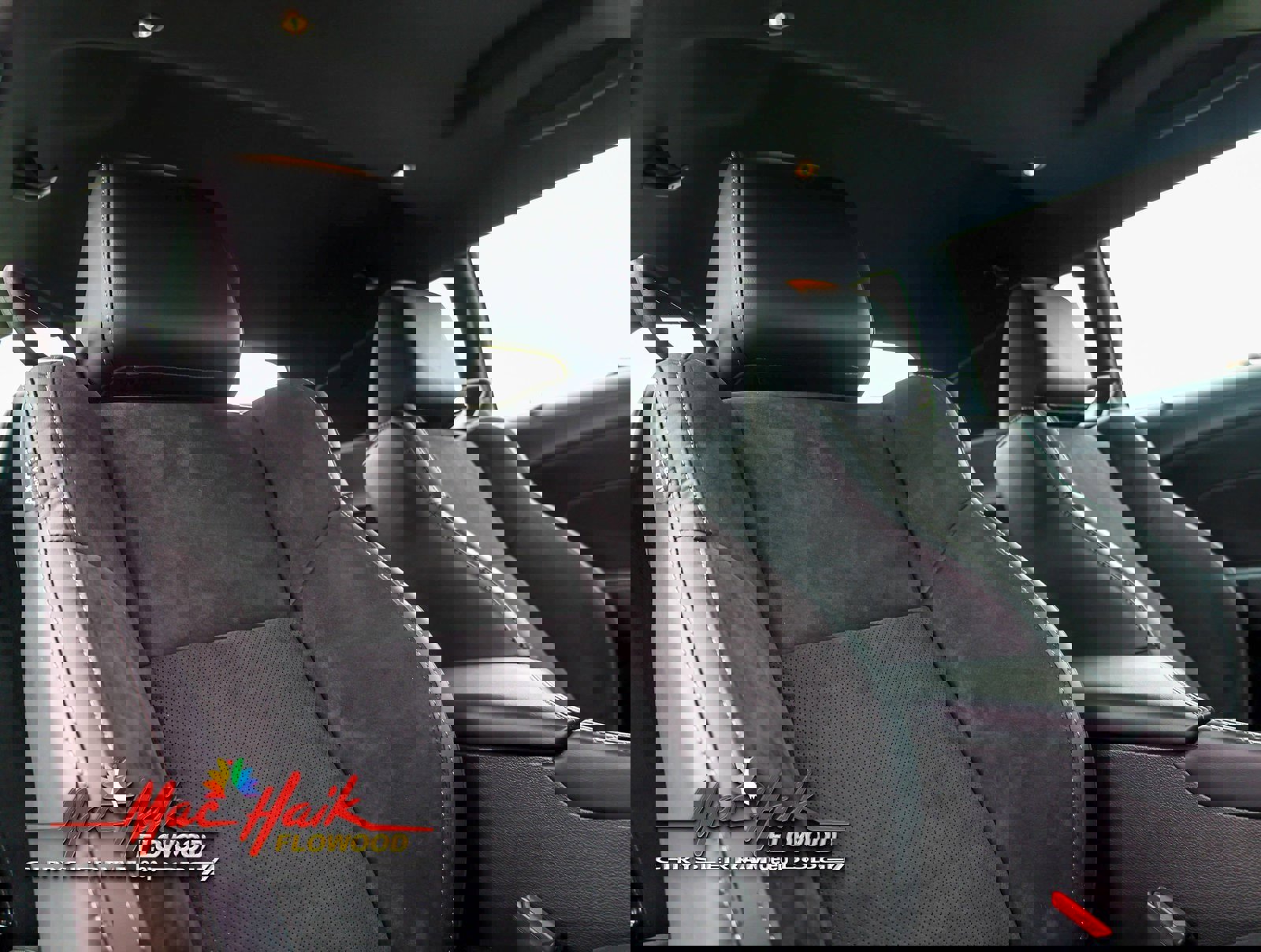 Used 2023 Dodge Challenger R/T w/ Plus Package image 10