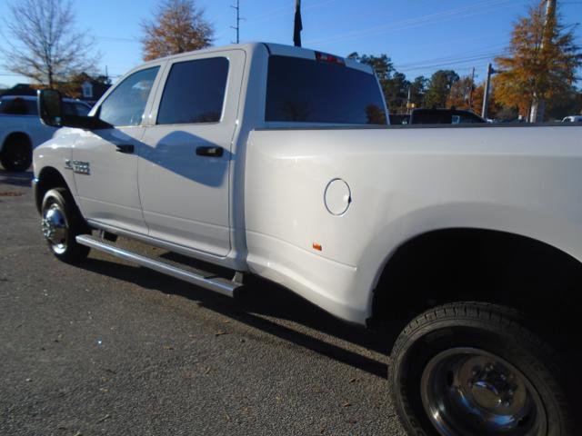 Used 2017 RAM 3500 Tradesman w/ Chrome Appearance Group image 12