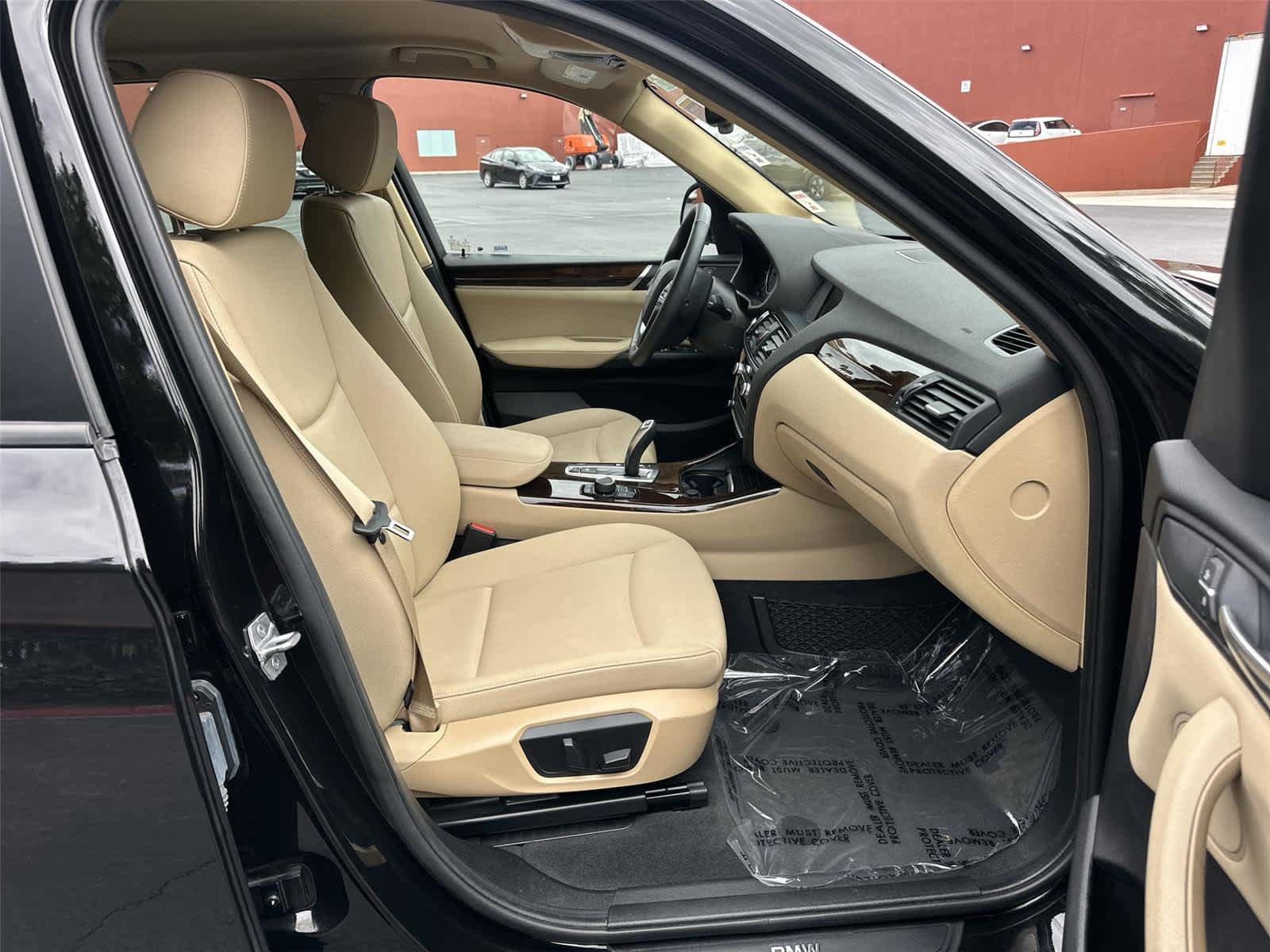 Used 2017 BMW X3 xDrive28i AWD/4WD image 15