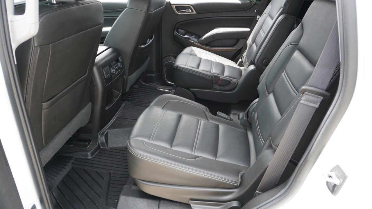 Used 2018 GMC Yukon Denali w/ Denali Ultimate Package image 32