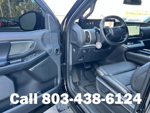 Used 2025 Ford Expedition Tremor AWD/4WD image 5