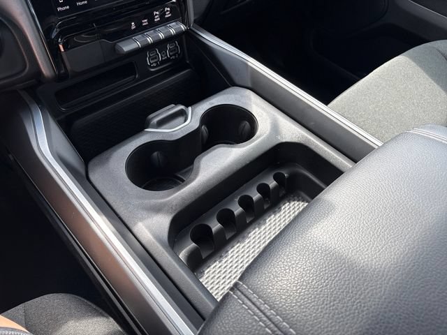 Used 2023 RAM 1500 Big Horn AWD/4WD image 18