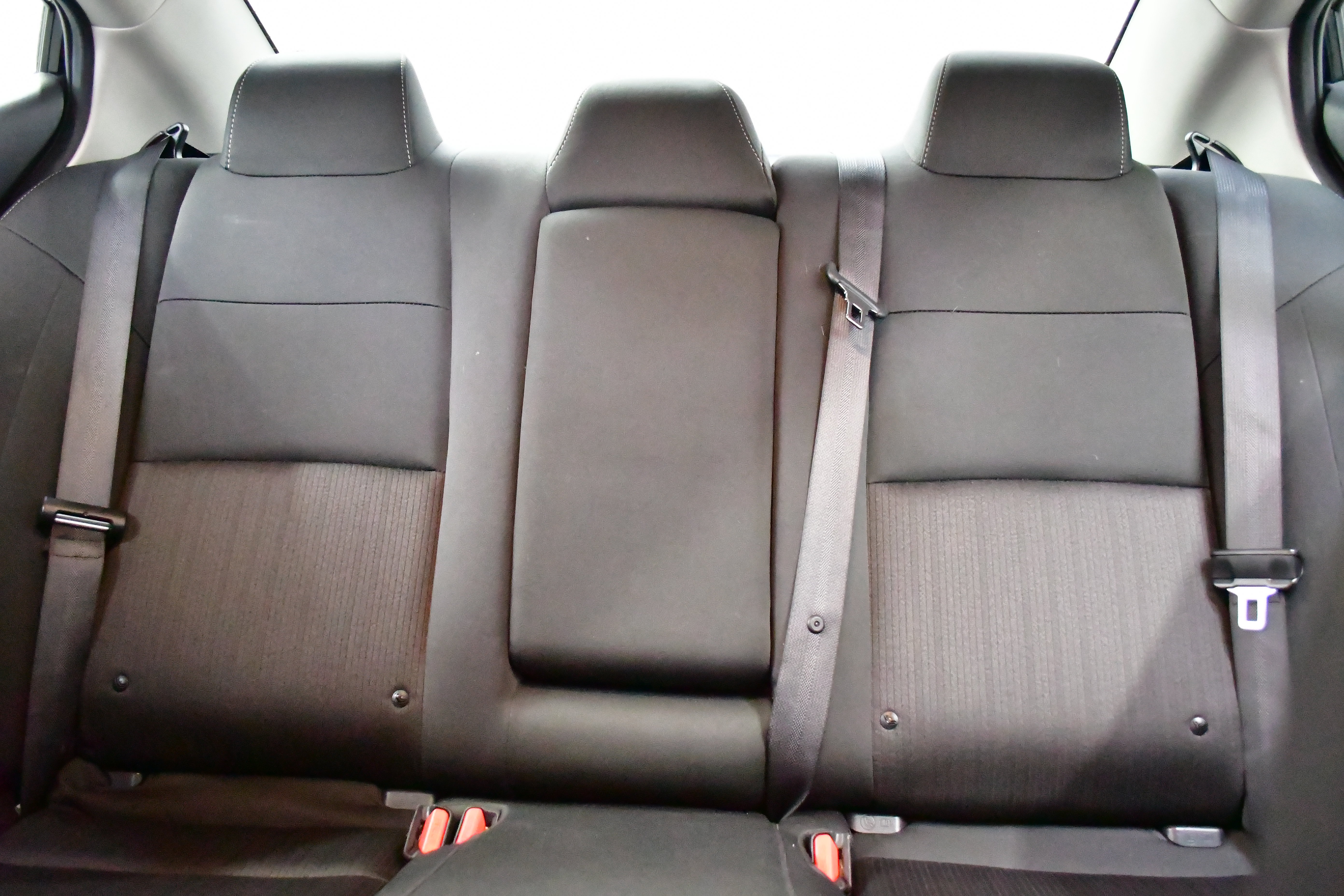 Used 2025 Nissan Altima 2.5 SV FWD image 11
