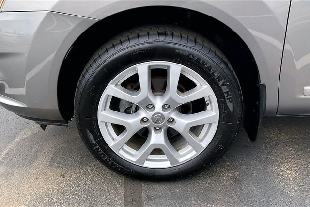 Used 2012 Nissan Rogue SL image 9