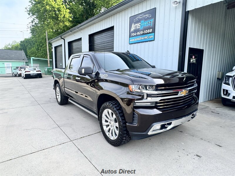 Used 2019 Chevrolet Silverado 1500 High Country w/ Technology Package AWD/4WD image 5