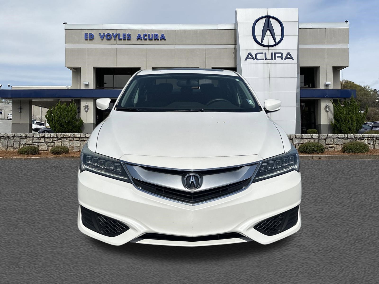 Used 2016 Acura ILX image 2