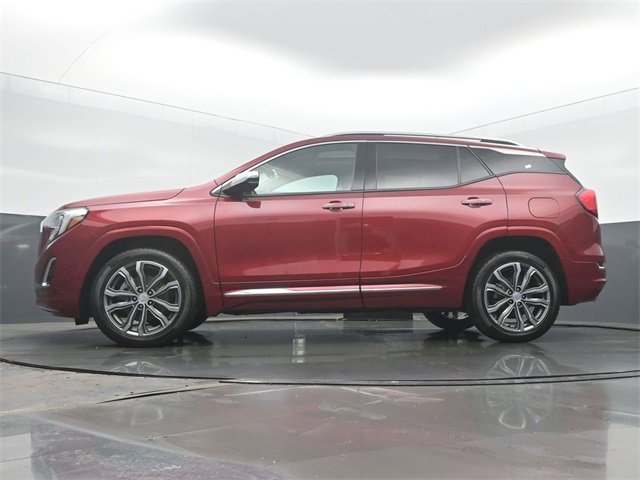 Used 2018 GMC Terrain Denali w/ Comfort Package image 47