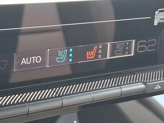Used 2025 GMC Hummer EV 3X AWD/4WD image 15