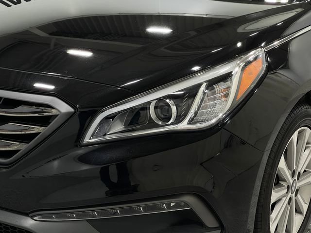 Used 2017 Hyundai Sonata Limited w/ Tech Package 03 image 33