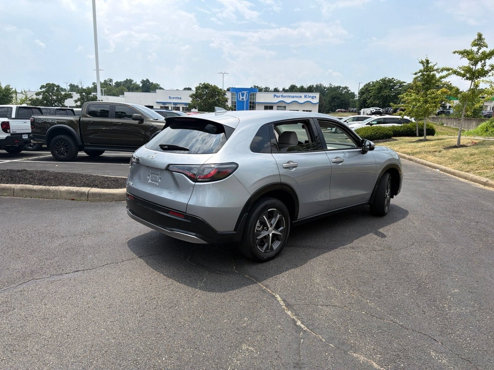 Used 2025 Honda HR-V EX-L image 25