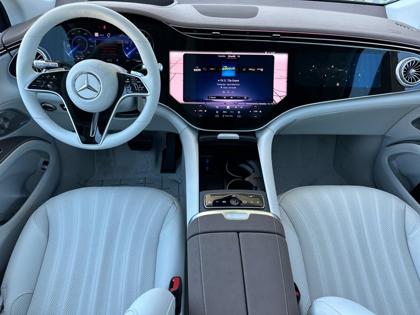 New 2026 Mercedes-Benz EQS 400 4MATIC SUV image 14