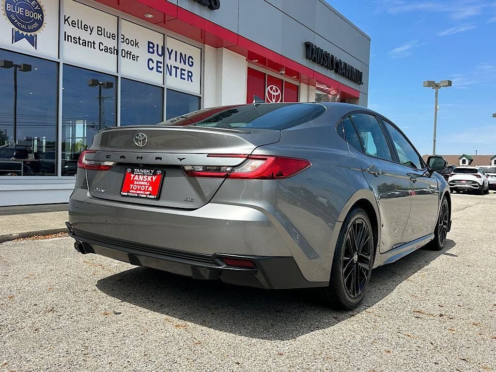 Certified 2025 Toyota Camry SE FWD image 6