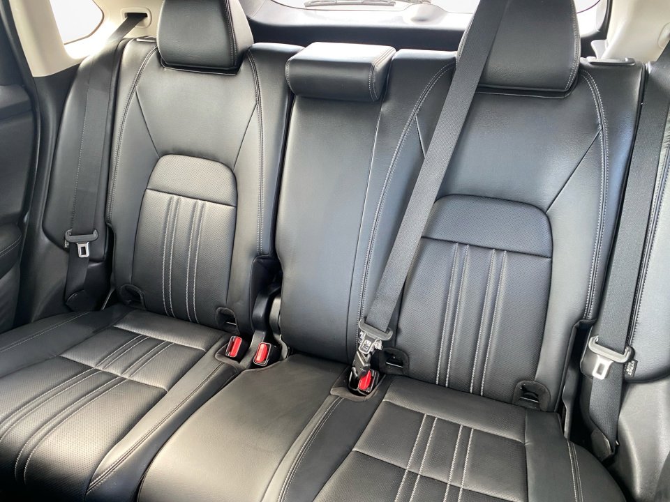 Certified 2024 Honda HR-V EX-L image 12