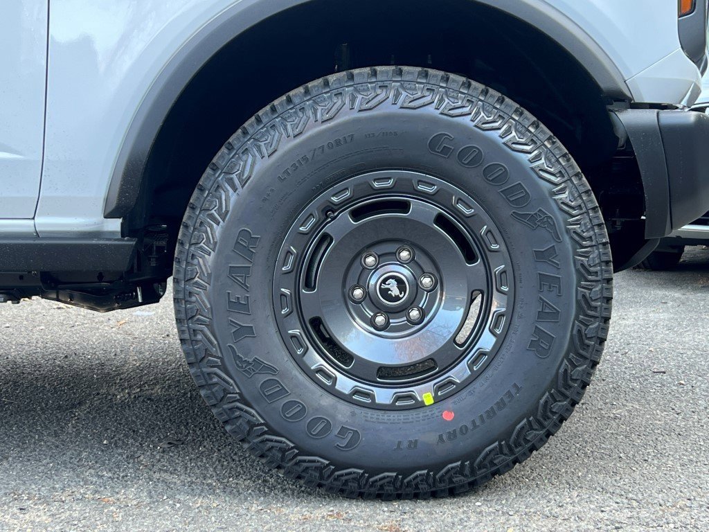 New 2025 Ford Bronco Badlands w/ Sasquatch Package AWD/4WD image 6