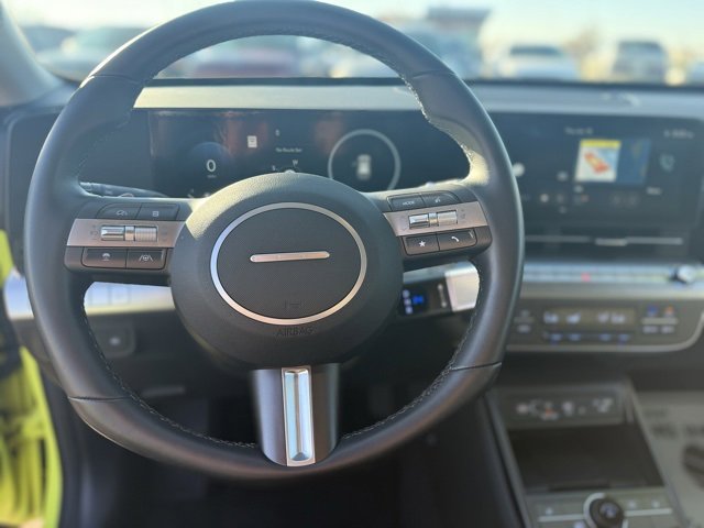 Certified 2025 Hyundai Kona SEL image 19