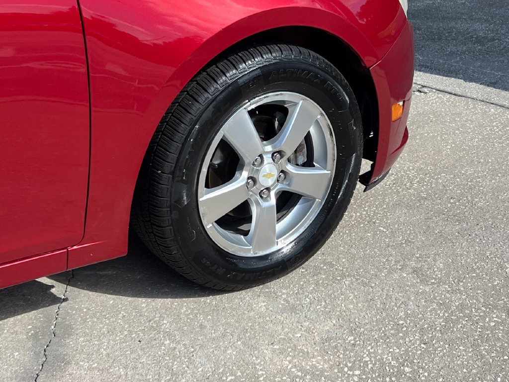 Used 2011 Chevrolet Cruze LT FWD image 23